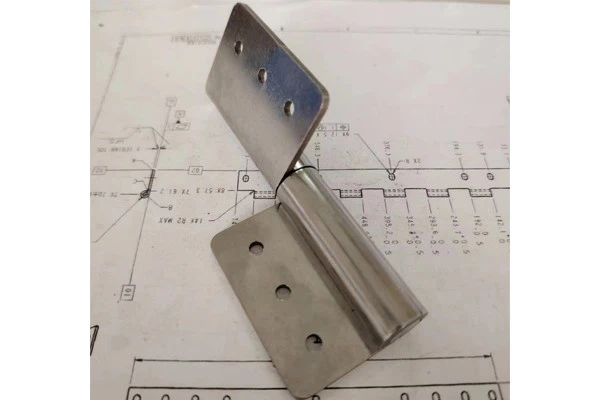 Corrosion-resistant Flag Hinges